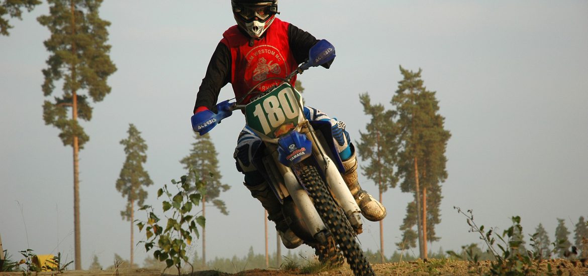 Motorista de enduro