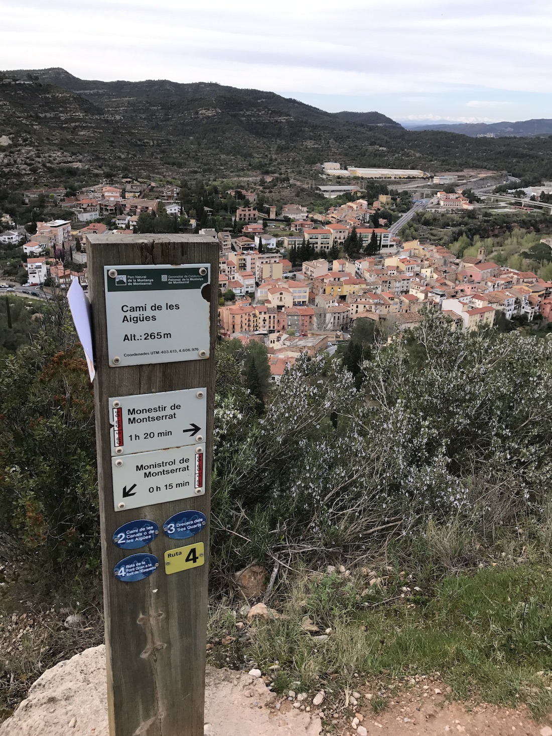 Vista de Monistrol durante la ascensión