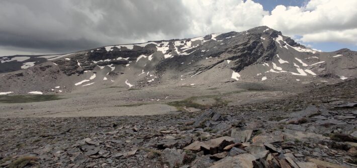 Mulhacén visto desde Siete Lagunas