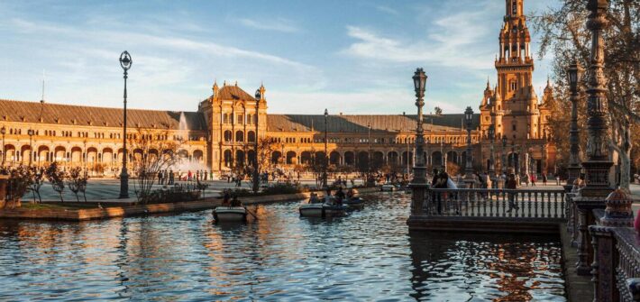 Sevilla es una de las ciudades imprescindibles que ver en España